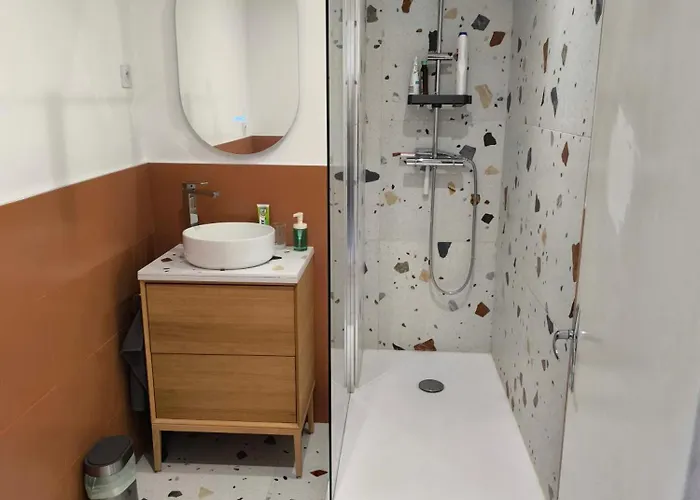 Spacieux Et Moderne, En Plein Centre Apartment *