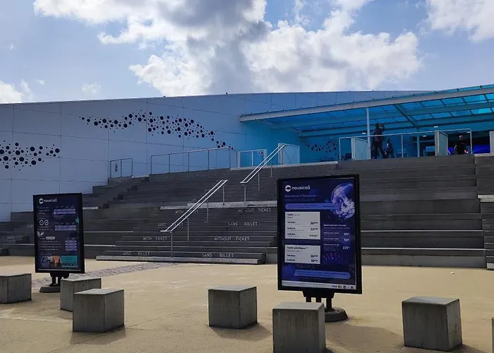 Spacieux Et Moderne, En Plein Centre